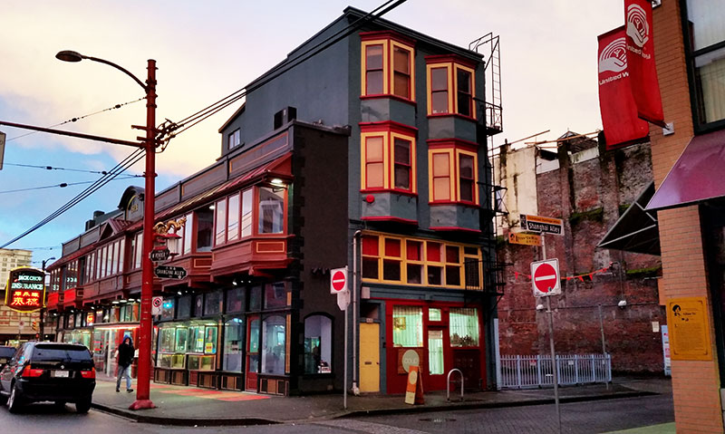 Shanghai Alley, 2017 The buildings that remain of old Shanghai Alley in 2017, including the Sam Kee Building, the skinniest building in the world. The empty lot was once the site of an opium factory that in part inspired Mackenzie King to introduce Canada's first drug law in 1908. The building to the right of that was the Chinese Empire Reform Association building.