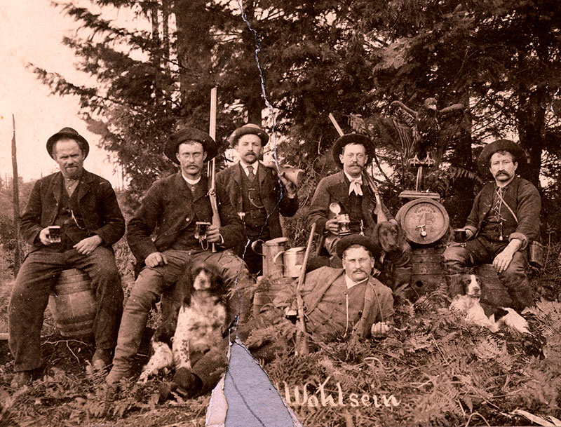 A Boozy History of Prohibition in Vancouver 6 Employees of Doering and Marstrand Brewery in Mount Pleasant. City of Vancouver Archives #Dist P18