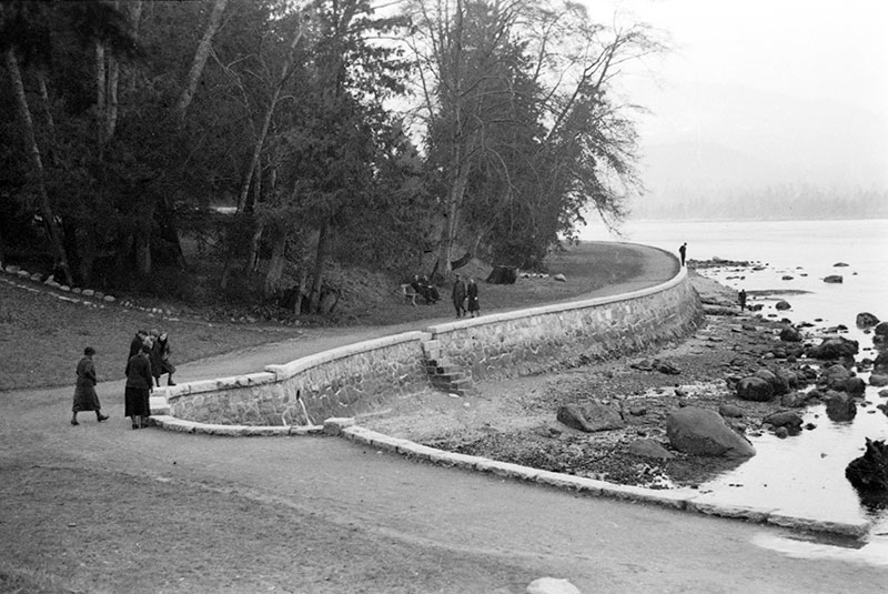5 Secret Stories from Stanley Park 15 The seawall in Stanley Park, 1930. Photo by James Crookall, City of Vancouver Archives #260-312.