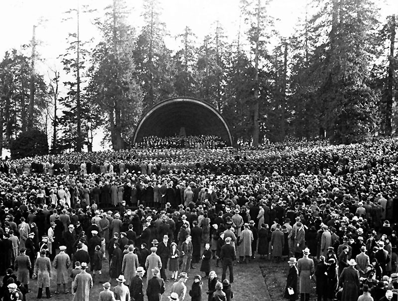 An Illustrated History of Malkin Bowl 5 Memorial for King George V, 1936. Photo by WB Shelly, City of Vancouver Archives #371-45.